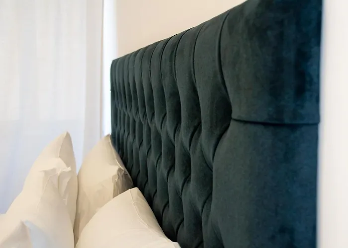 At Vatican Apartment&rooms Pensjonat 4*