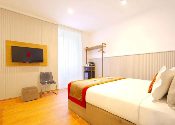 At Vatican Apartment&rooms בית הארחה 4*