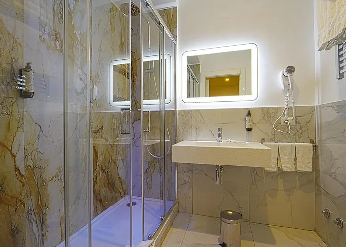 Affittacamere At Vatican Apartment&rooms 4*